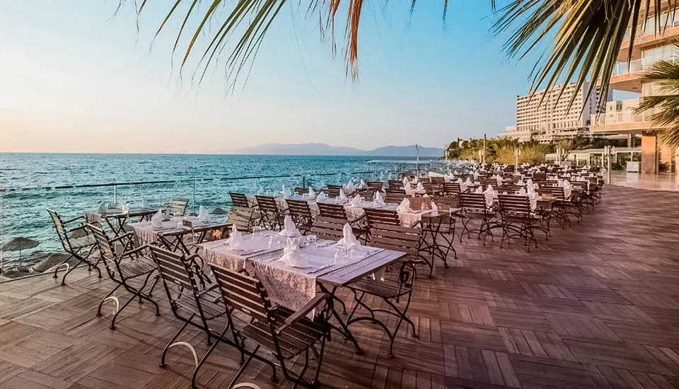 هتل کاریزما دلوکس کوش آداسی